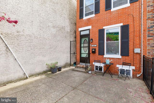 2318 E LETTERLY ST, Philadelphia, PA 19125
