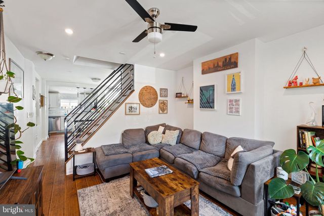 2318 E LETTERLY ST, Philadelphia, PA 19125