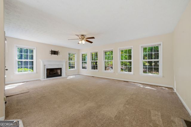 430 Ridgemont Drive, Fayetteville, GA 30215