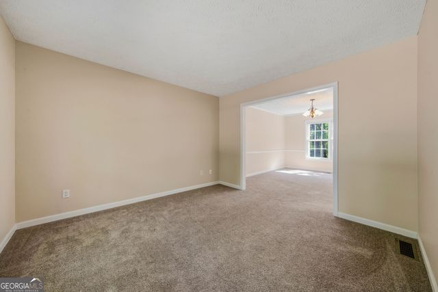 430 Ridgemont Drive, Fayetteville, GA 30215