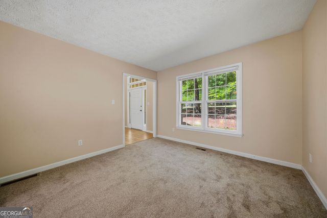 430 Ridgemont Drive, Fayetteville, GA 30215