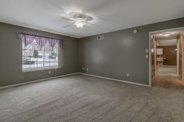 104 Oxford Path, Mankato, MN 56001