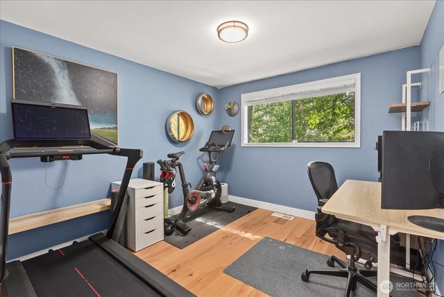 6632 NE 196th Street, Kenmore, WA 98028