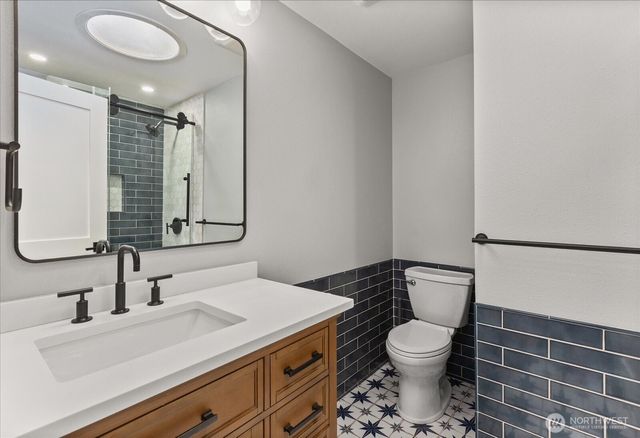 6632 NE 196th Street, Kenmore, WA 98028