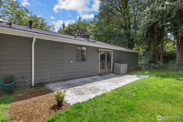 6632 NE 196th Street, Kenmore, WA 98028