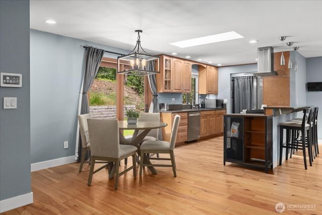 6632 NE 196th Street, Kenmore, WA 98028