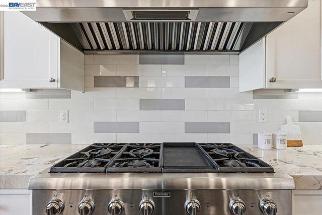 8509 Lupine Ct, Pleasanton, CA 94588