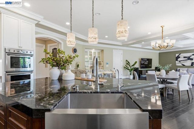 8509 Lupine Ct, Pleasanton, CA 94588