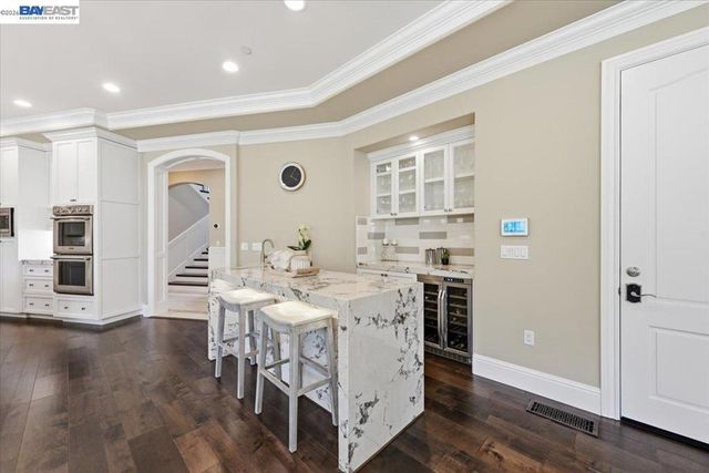 8509 Lupine Ct, Pleasanton, CA 94588