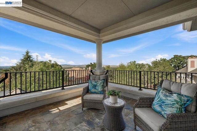 8509 Lupine Ct, Pleasanton, CA 94588