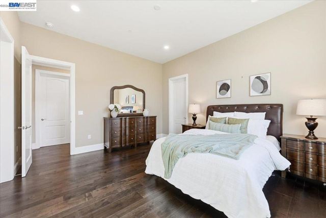 8509 Lupine Ct, Pleasanton, CA 94588