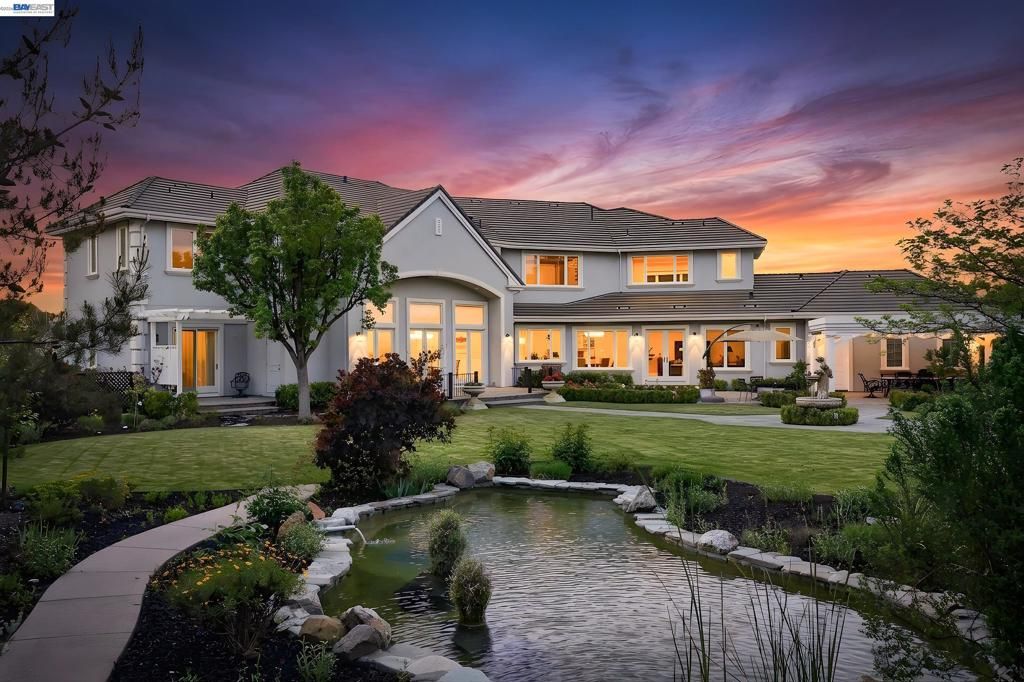 8509 Lupine Ct, Pleasanton, CA 94588