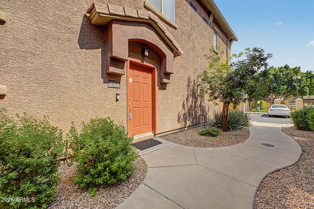 17365 N CAVE CREEK Road 244, Phoenix, AZ 85032