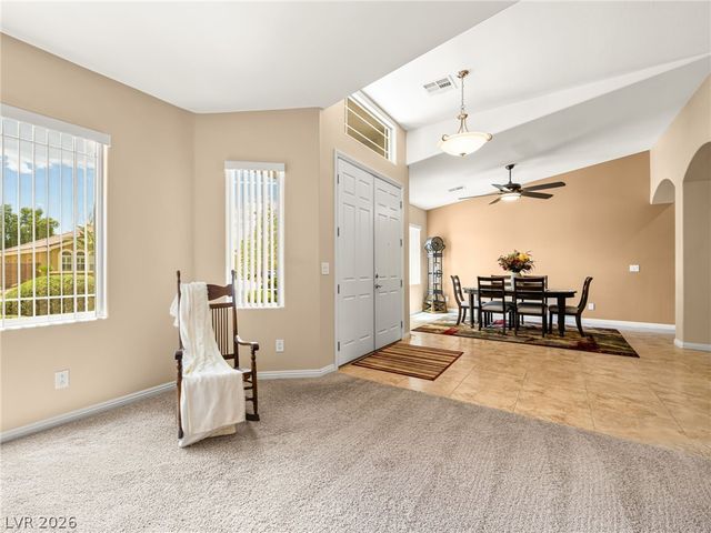 6524 Colossal Cave Avenue, Las Vegas, NV 89131