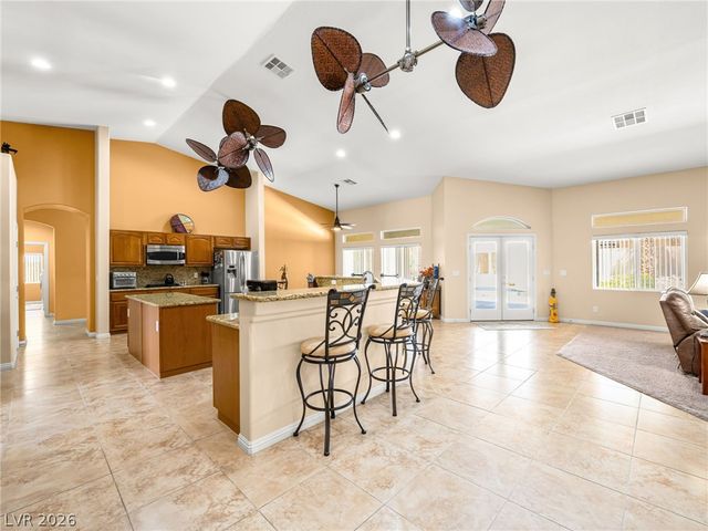 6524 Colossal Cave Avenue, Las Vegas, NV 89131