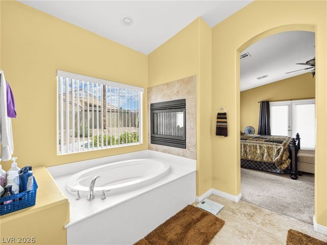6524 Colossal Cave Avenue, Las Vegas, NV 89131