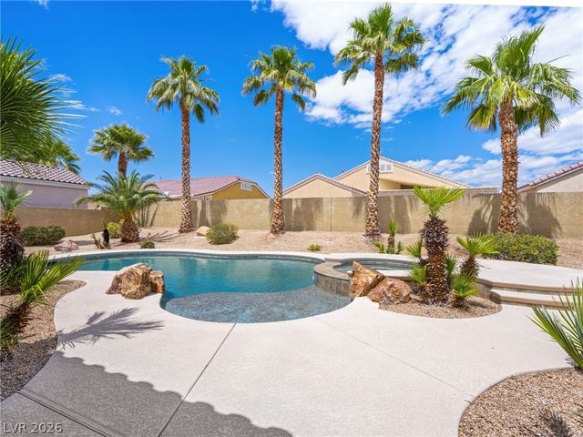 6524 Colossal Cave Avenue, Las Vegas, NV 89131
