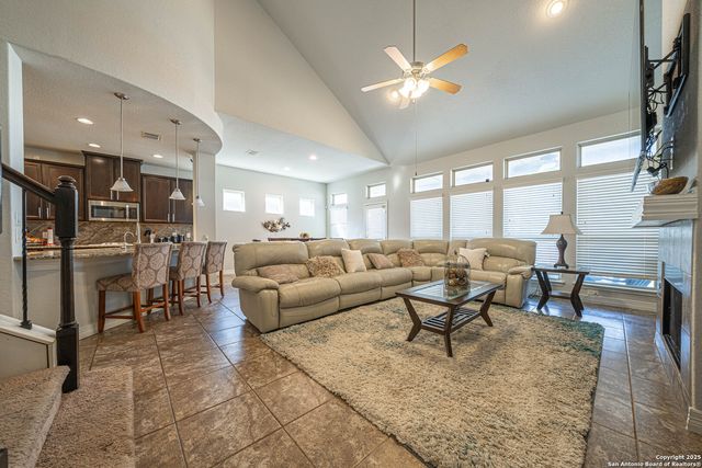 8923 Monument Parke, San Antonio, TX 78254