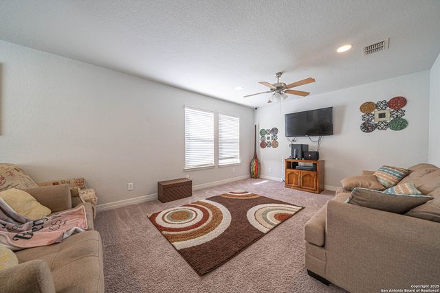 8923 Monument Parke, San Antonio, TX 78254