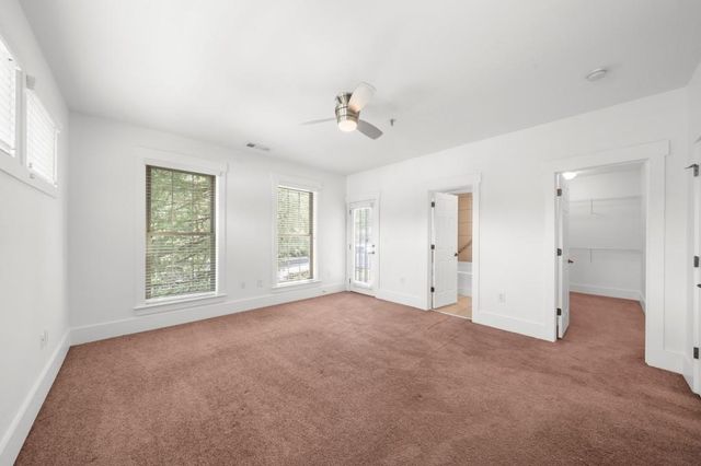 2360 Logan Circle NE 101, Atlanta, GA 30319