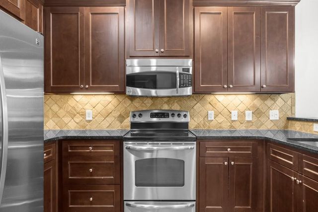 2360 Logan Circle NE 101, Atlanta, GA 30319
