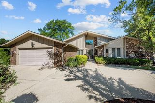 1426 Lorete Lane, Northbrook, IL 60062
