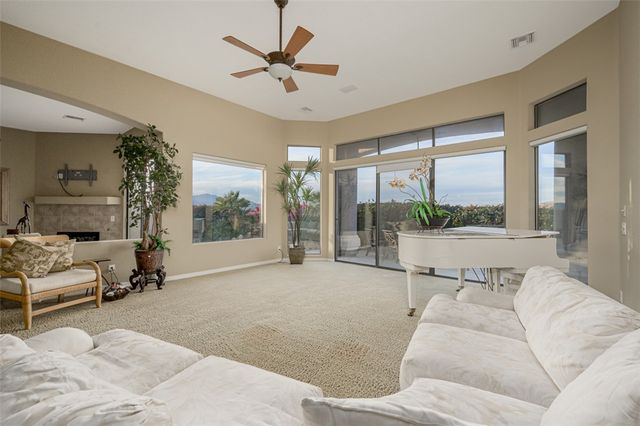 994 Talon Pointe Drive, Bullhead City, AZ 86429