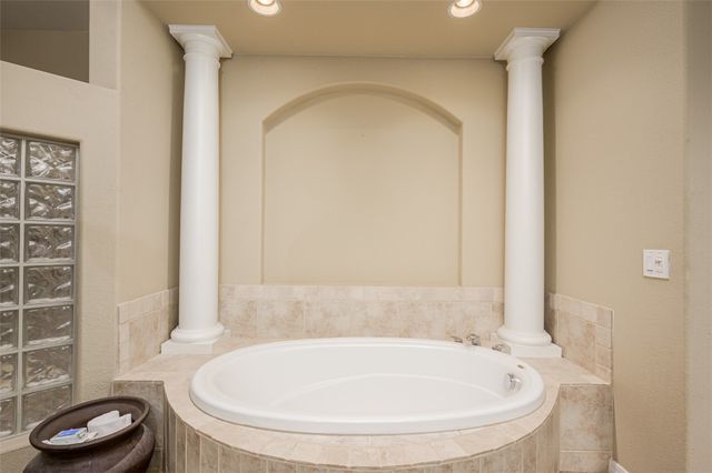 994 Talon Pointe Drive, Bullhead City, AZ 86429