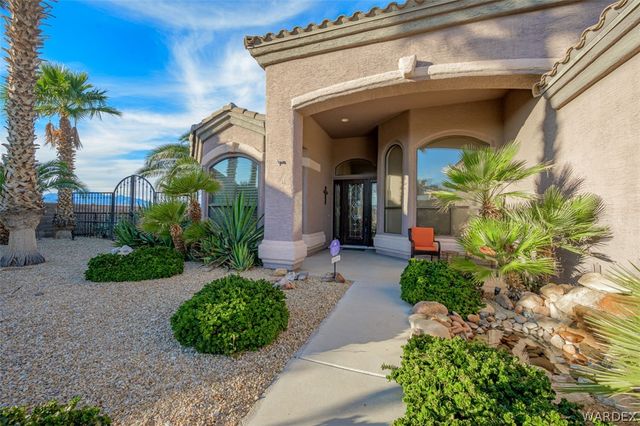 994 Talon Pointe Drive, Bullhead City, AZ 86429