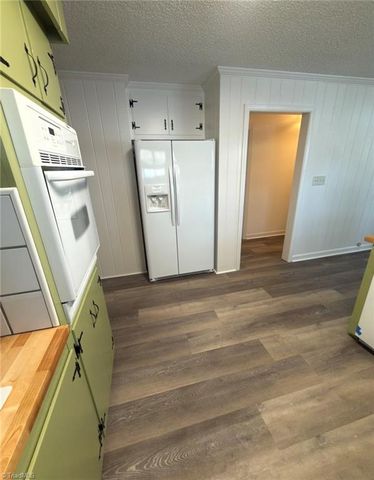 2969 Piney Mountain Road, Walnut Cove, NC 27052