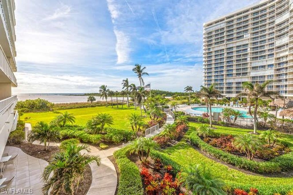 260 Seaview CT 1-208, MARCO ISLAND, FL 34145 — photo 2