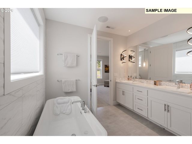 118 ANNABELLE St, Castle Rock, WA 98611