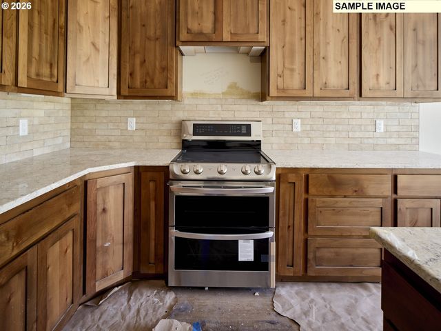 118 ANNABELLE St, Castle Rock, WA 98611