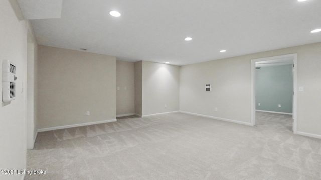 3902 Stonyrun Dive, Louisville, KY 40220