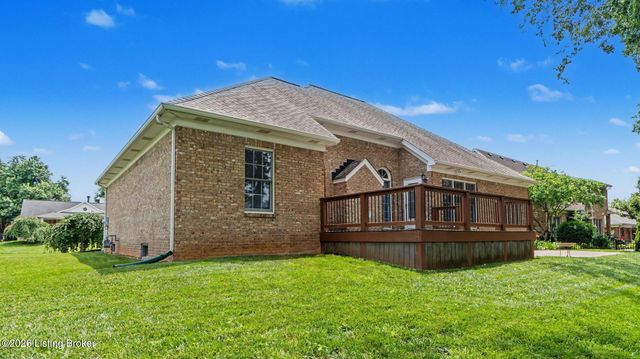 3902 Stonyrun Dive, Louisville, KY 40220
