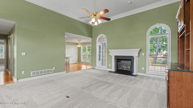 3902 Stonyrun Dive, Louisville, KY 40220
