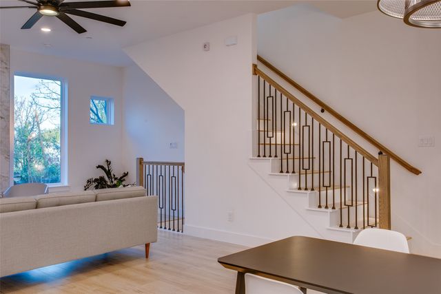 2130 SHEA Road 1002, Dallas, TX 75235
