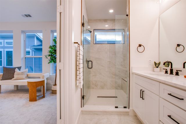 2130 SHEA Road 1002, Dallas, TX 75235