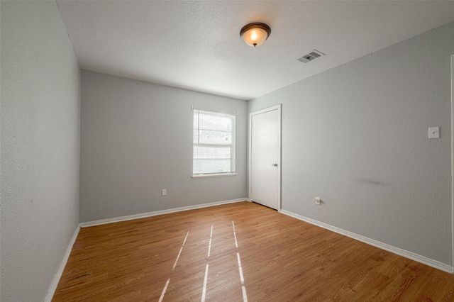 5619 Willow Glen Drive, Houston, TX 77033