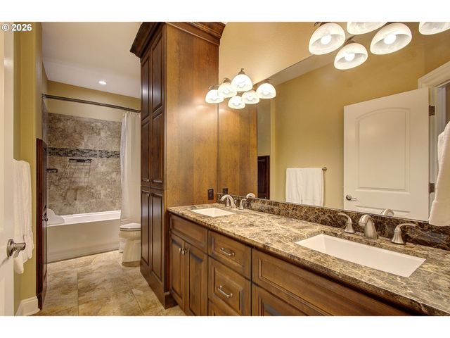 8419 Ne 154TH Cir, Battle Ground, WA 98604