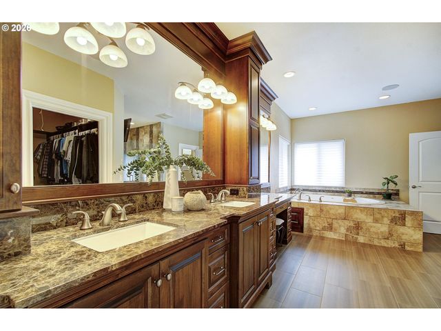8419 Ne 154TH Cir, Battle Ground, WA 98604