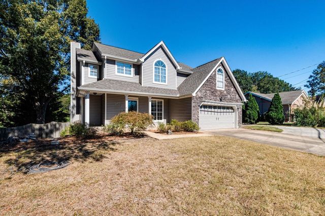 2221 Chimney Hills Drive, Soddy Daisy, TN 37379