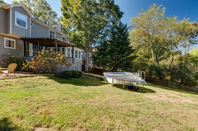 2221 Chimney Hills Drive, Soddy Daisy, TN 37379