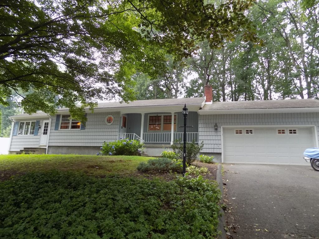 245 Glendale Drive, Bristol, CT 06010