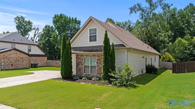 214 Liz Lane, Harvest, AL 35749