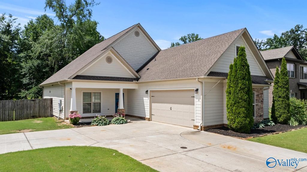 214 Liz Lane, Harvest, AL 35749
