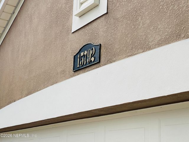 15792 BAINEBRIDGE Drive, Jacksonville, FL 32218