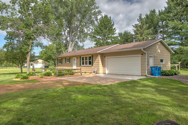 9793 301st Avenue NE, North Branch, MN 55056