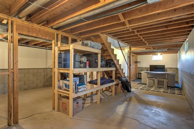 9793 301st Avenue NE, North Branch, MN 55056