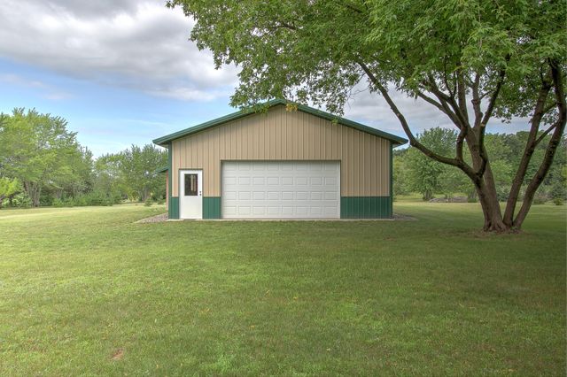 9793 301st Avenue NE, North Branch, MN 55056